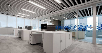 办公室装饰设计怎么扩充空间？