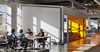 重视功能与舒适度—办公室装修