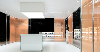 用灯光捕捉过去瞬间的商店空间打造—由装修公司分享