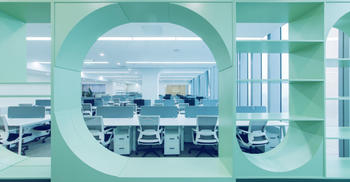 广州办公室装修-创造蓝色为主简单清新办公环境