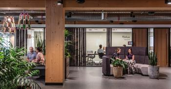 公司办公室装修改造成创造性空间氛围设计