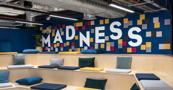 办公室工程装修-装饰企业文化融入空间中