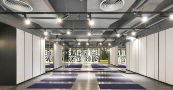 办公楼装修打造色彩光影空间创意设计