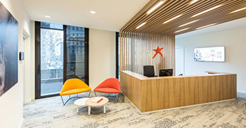 办公楼设计：向进入空间人传达清新、轻盈和自然风味的感觉