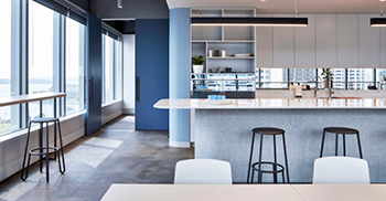 办公室装修设计：自然的纹理、色调以一种复杂的方式使用