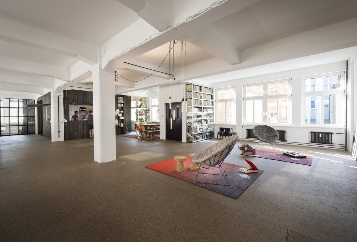 休闲区.jpg 休闲区.jpg