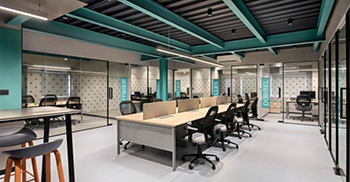 办公空间设计装修：创造一种工业而现代的外观 增强建筑的高科技风格