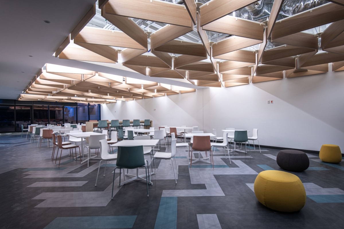 活动室.jpg 活动室.jpg